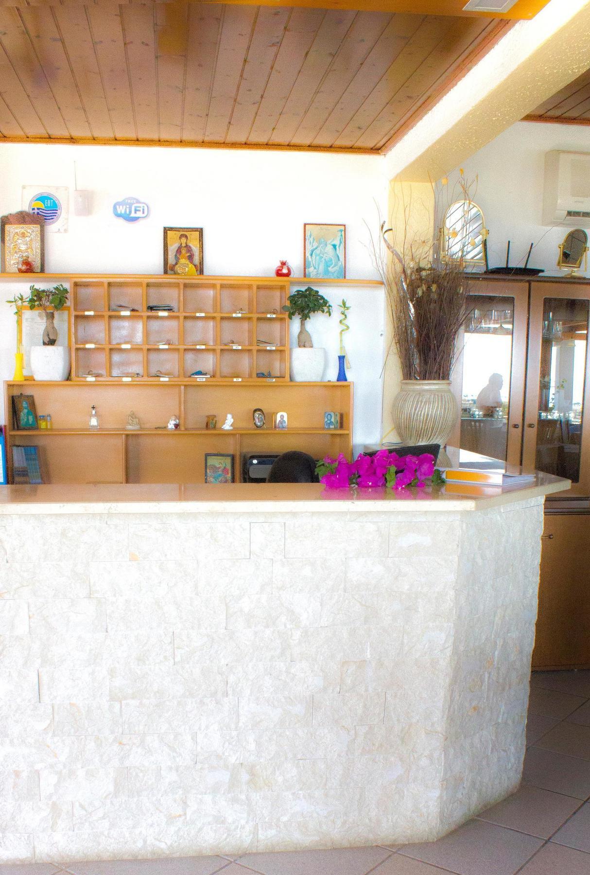 Gardenia Studios Mourésion Extérieur photo